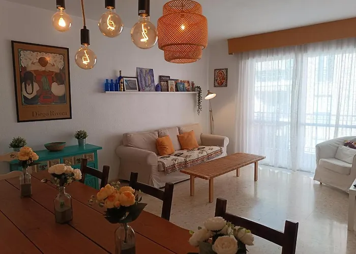Apartamento Esperanza El Palo - 112 M2 - 3 Bedrooms - Centrally Located