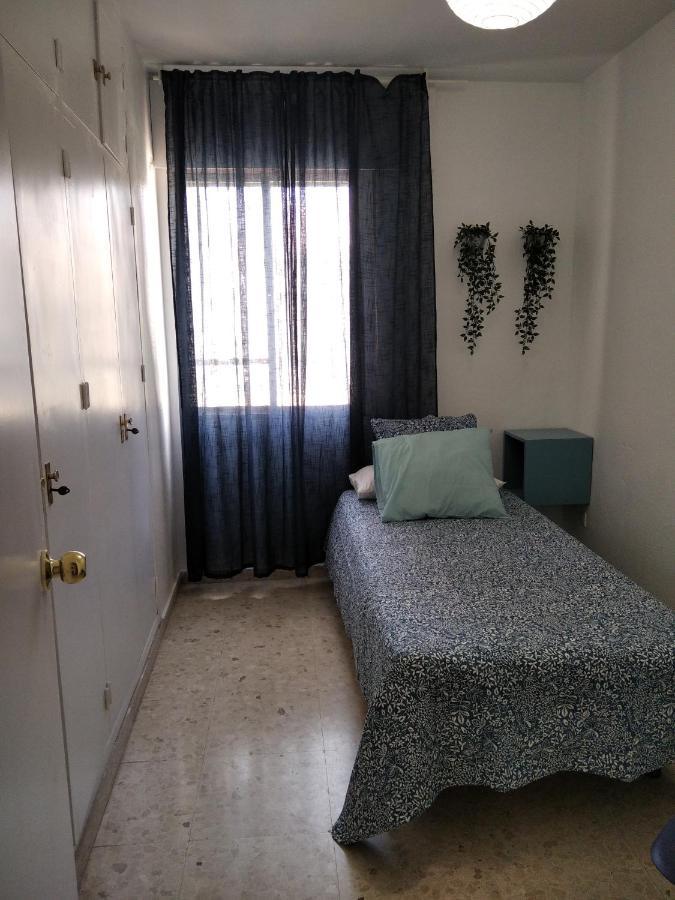 Esperanza El Palo - 112 M2 - 3 Bedrooms - Centrally Located *
